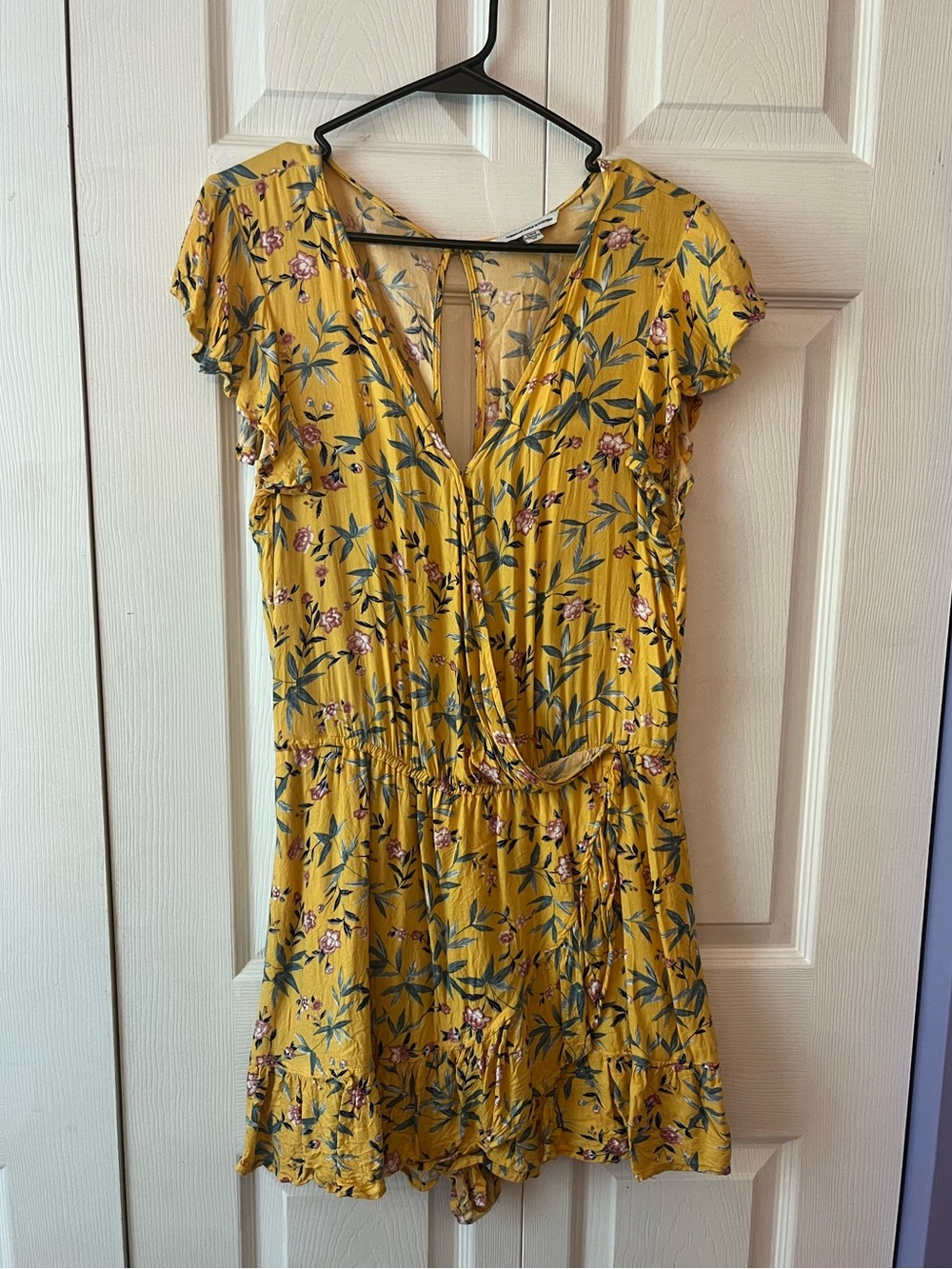 American Eagle Outfitters Yellow Floral V-Neck Mini Dress